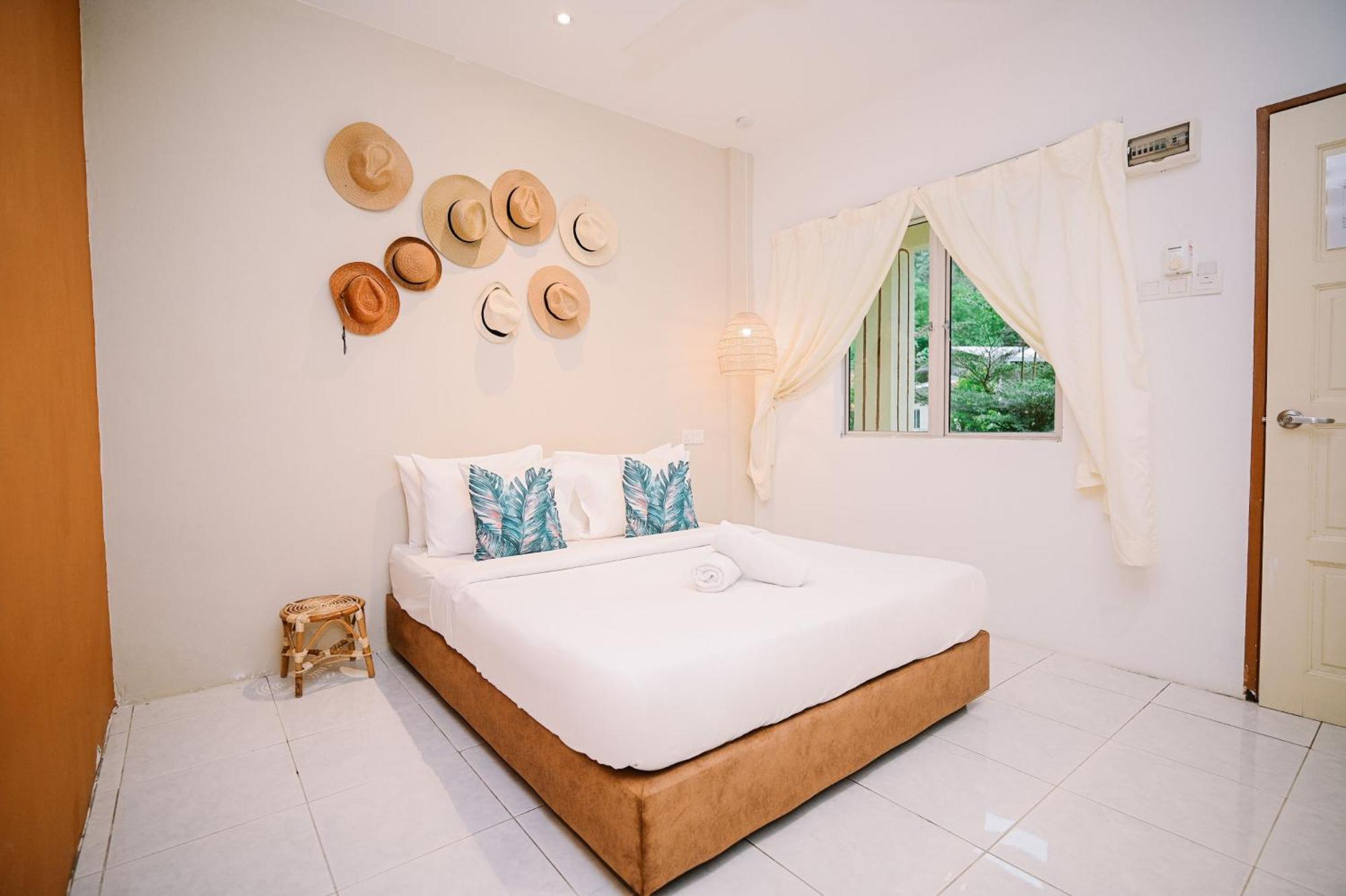 Lilla Rainforest Retreat - هولو لانجات المظهر الخارجي الصورة