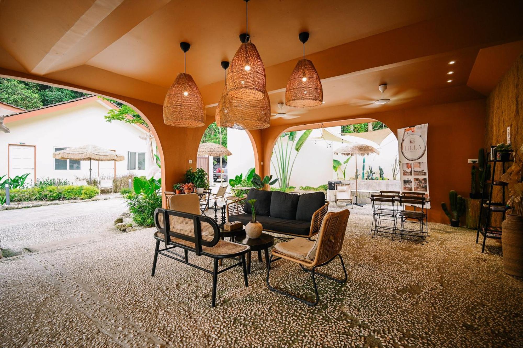 Lilla Rainforest Retreat - هولو لانجات المظهر الخارجي الصورة